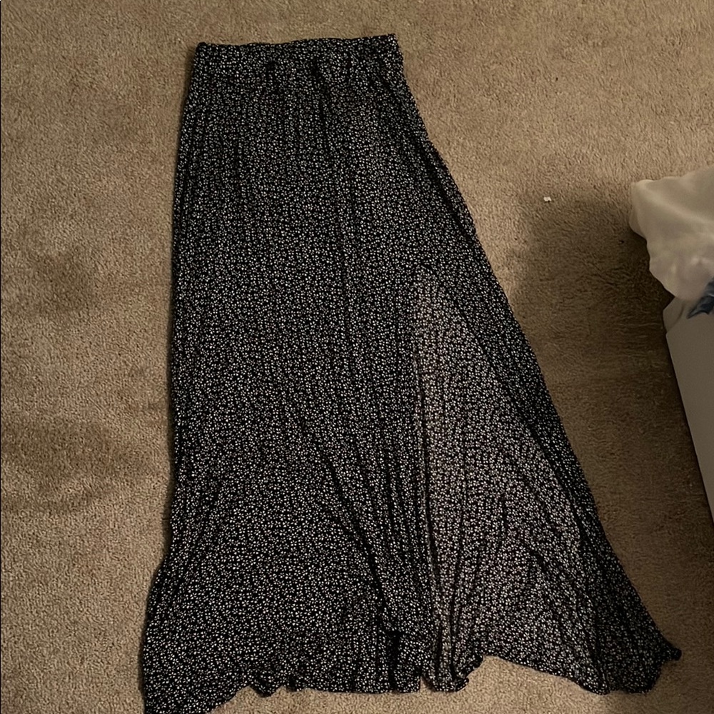 Brandy Melville Floral Black Maxi Skirt